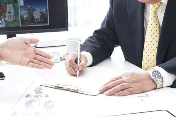 数字に基づいた戦略で不動産運用の多角的なご提案を実施します